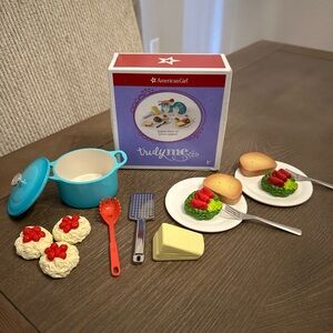 American Girl Truly Me Retired Spaghetti Dinner Set for 18'' Doll With Box READ
